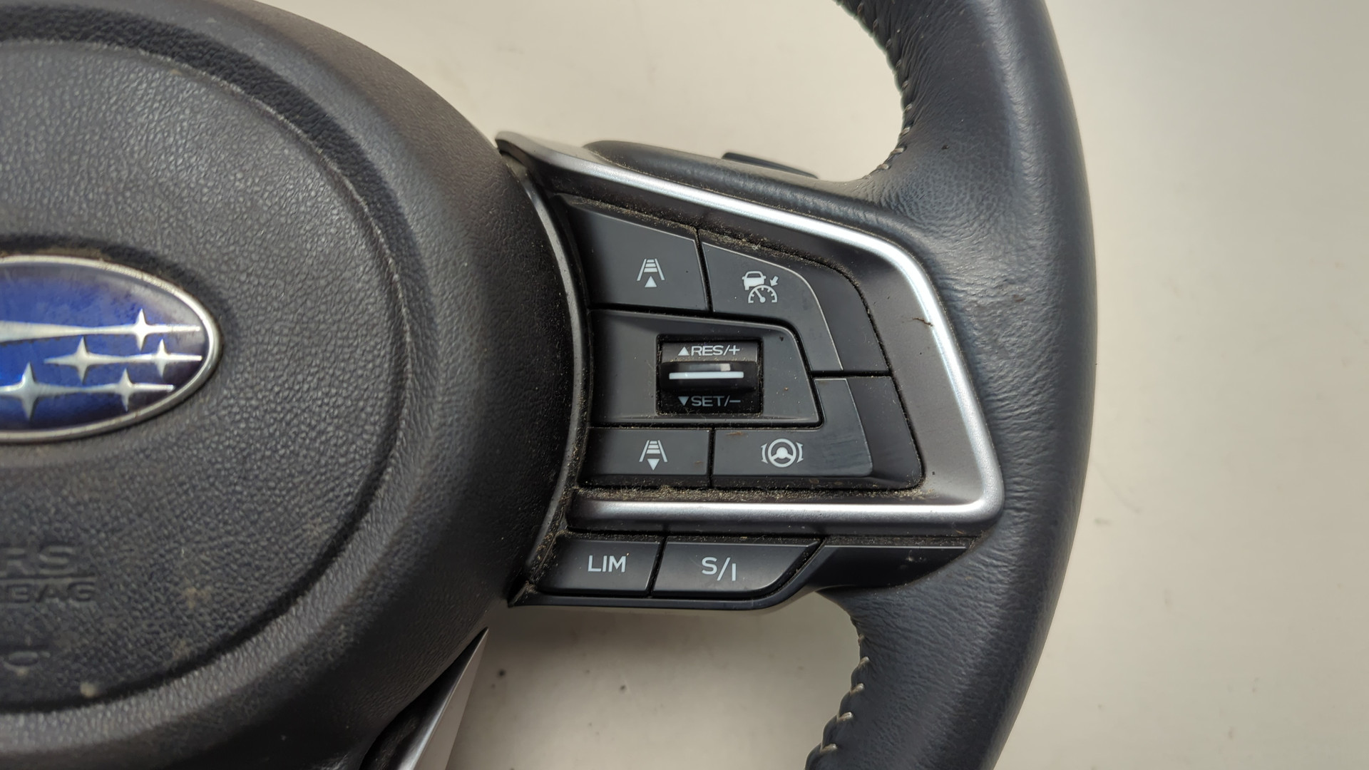 Рулевое колесо (руль)