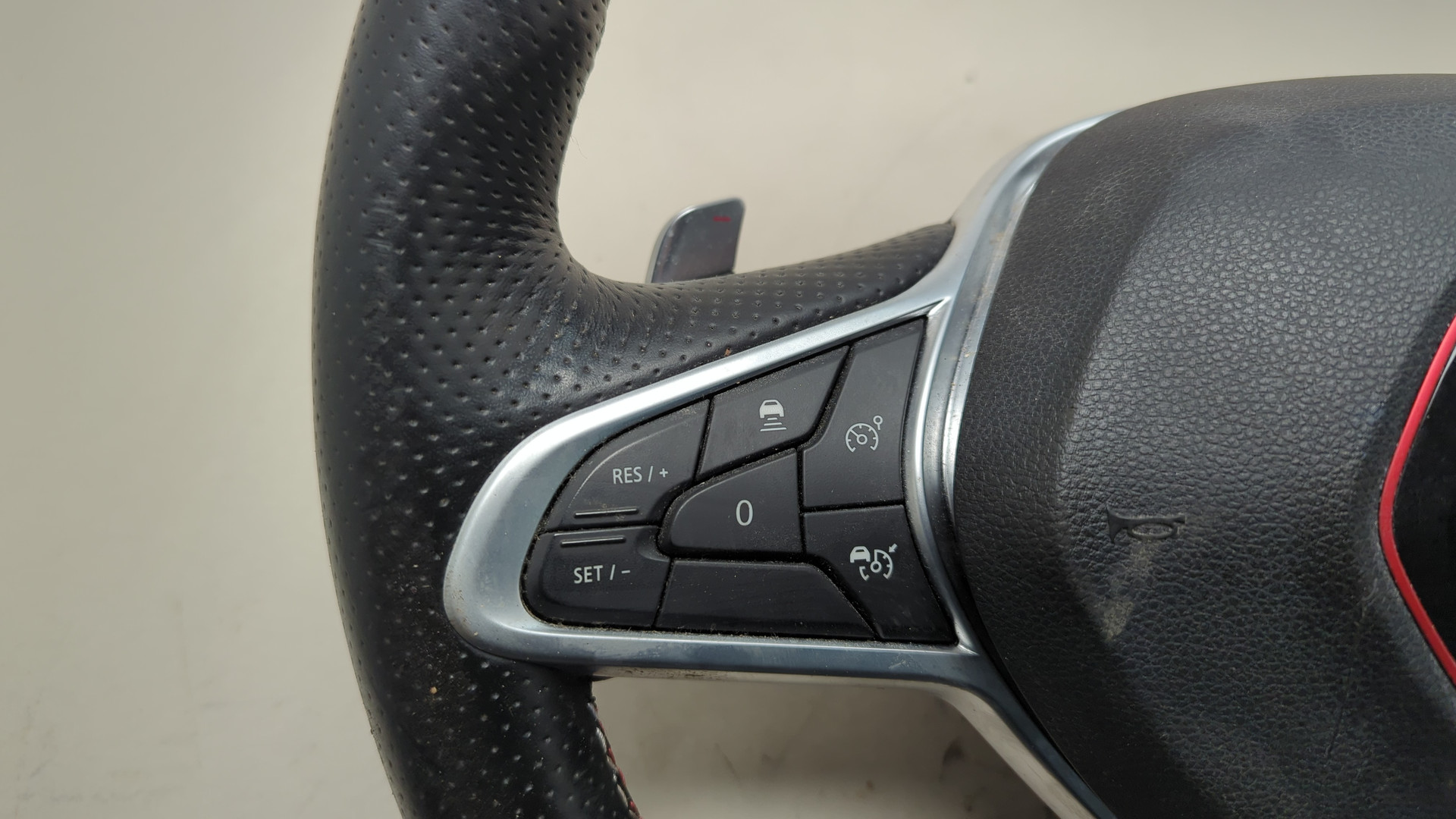 Рулевое колесо (руль)