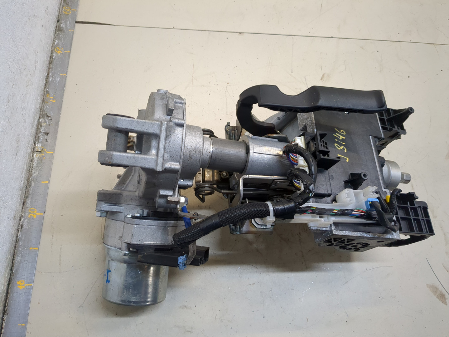 Серводвигатель рулевой рейки