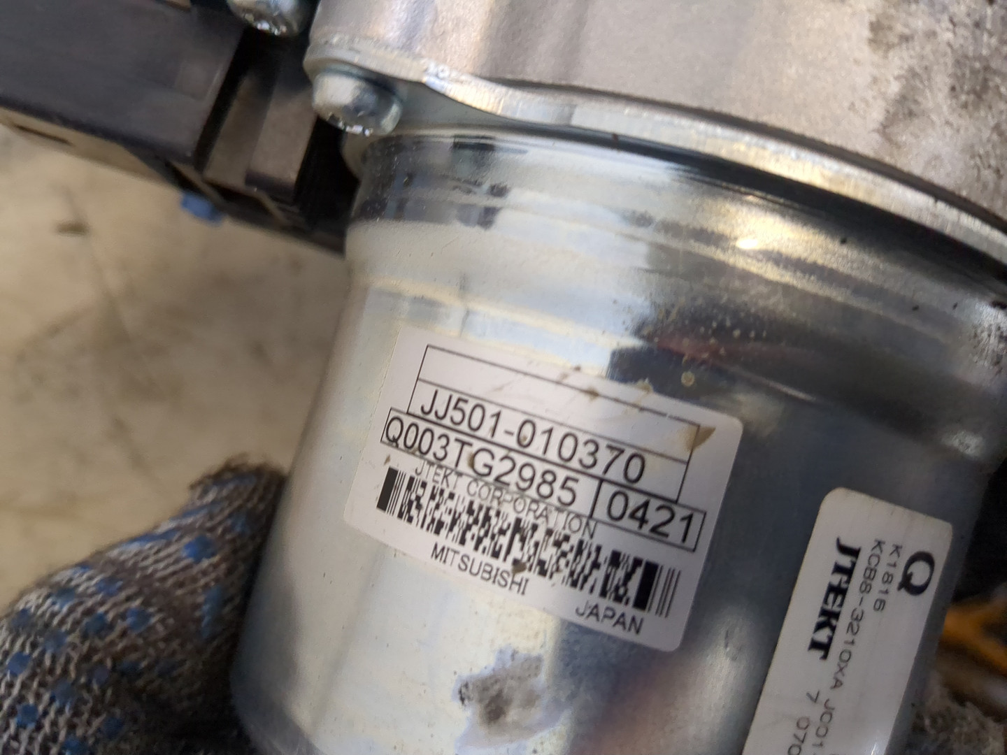 Серводвигатель рулевой рейки