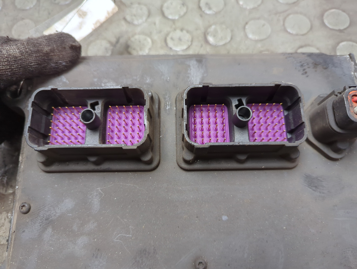 Блок управления двигателем