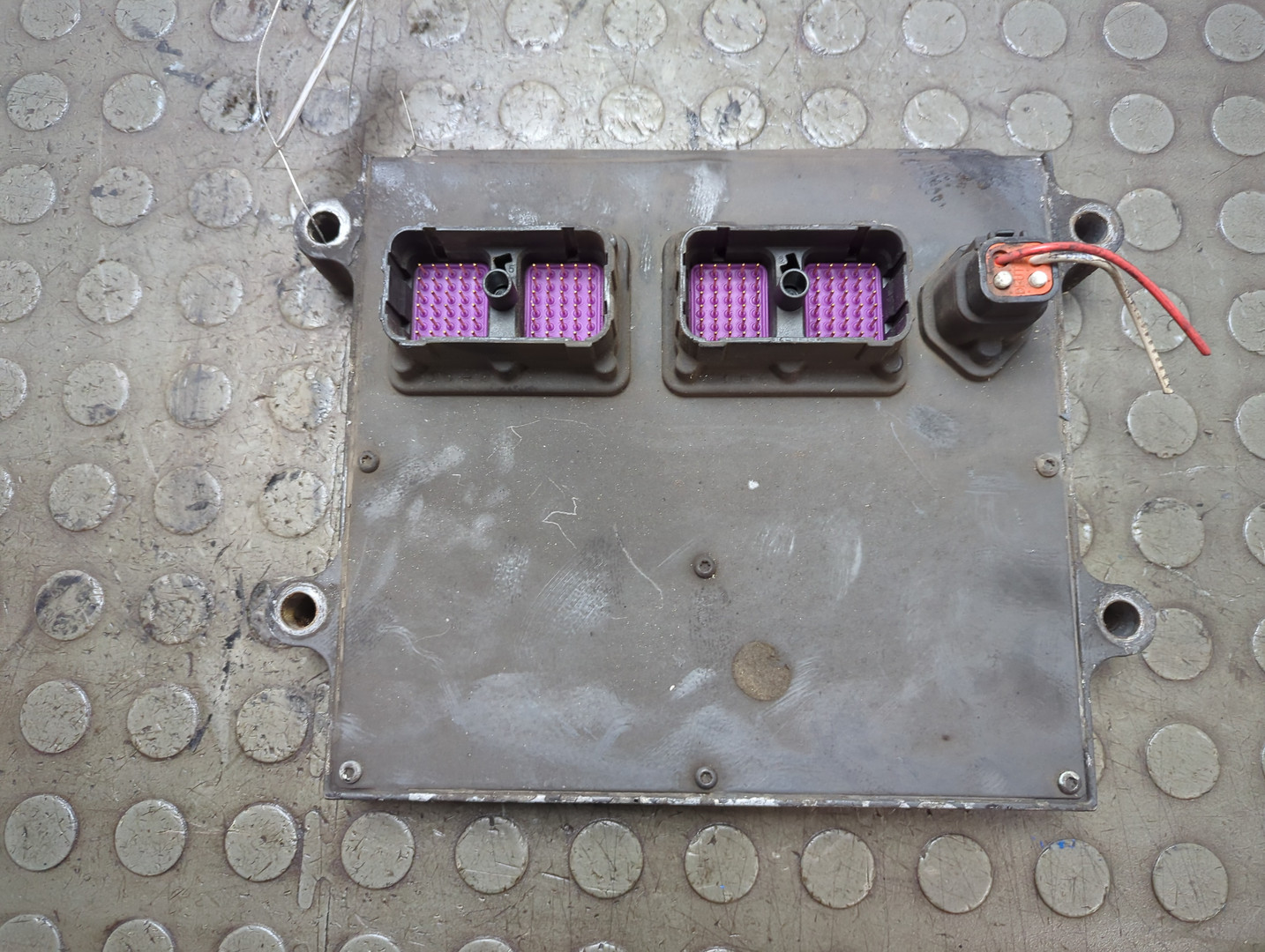 Блок управления двигателем