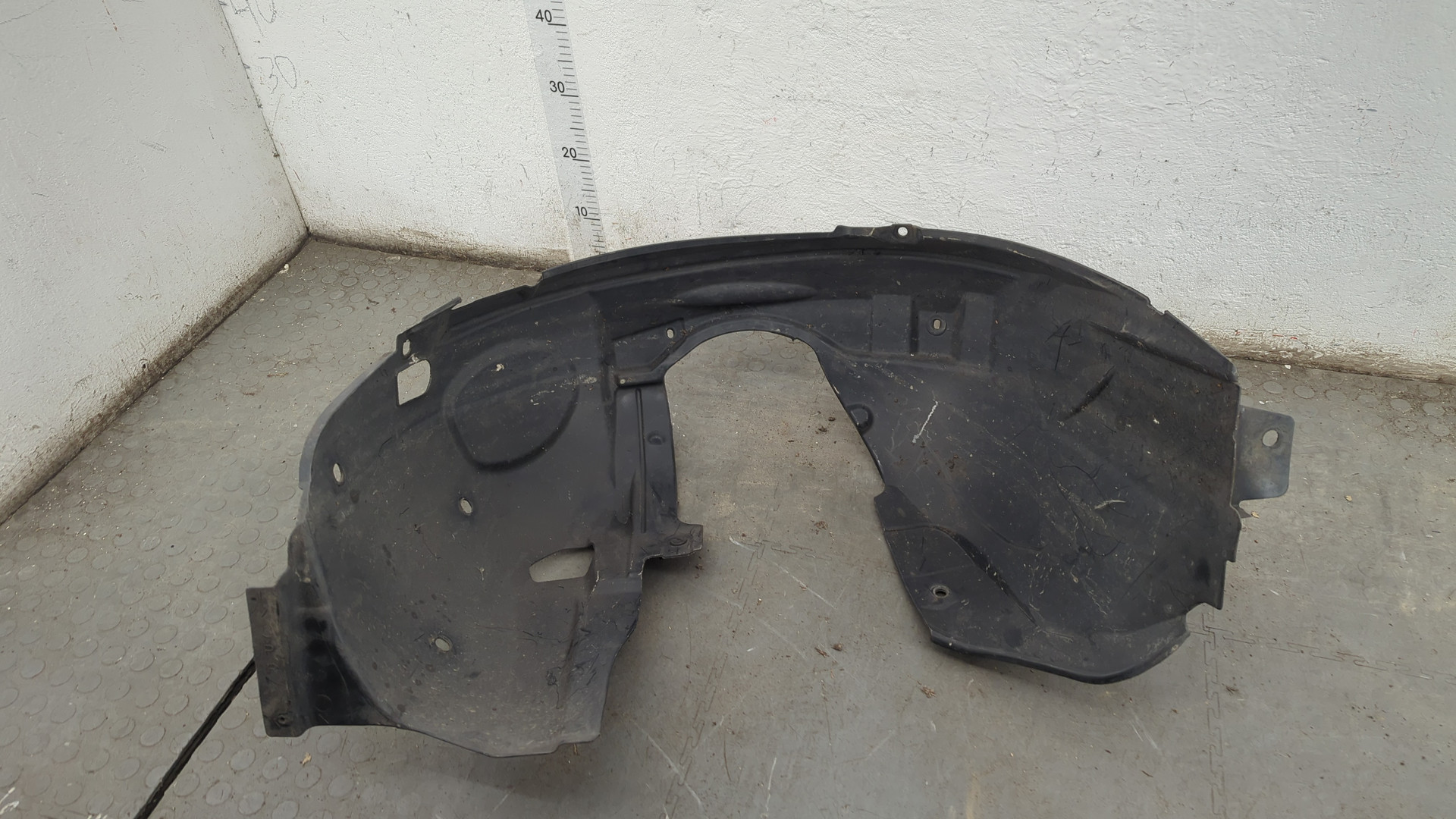 Локер передний левый