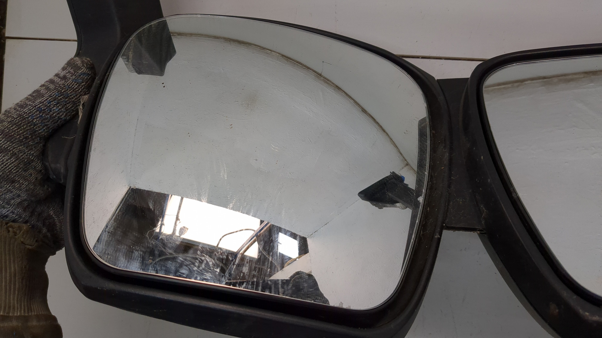 Зеркало левое электрическое