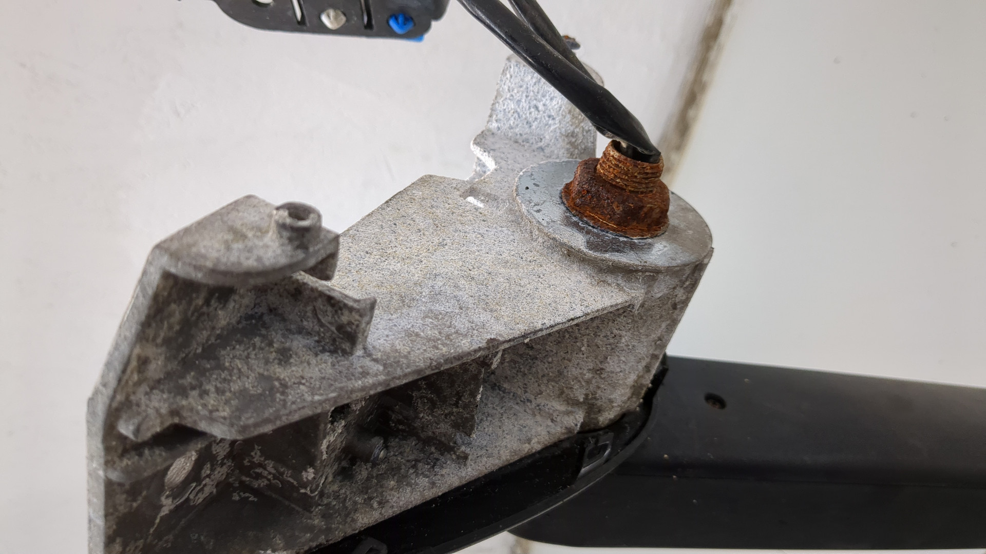 Зеркало левое электрическое