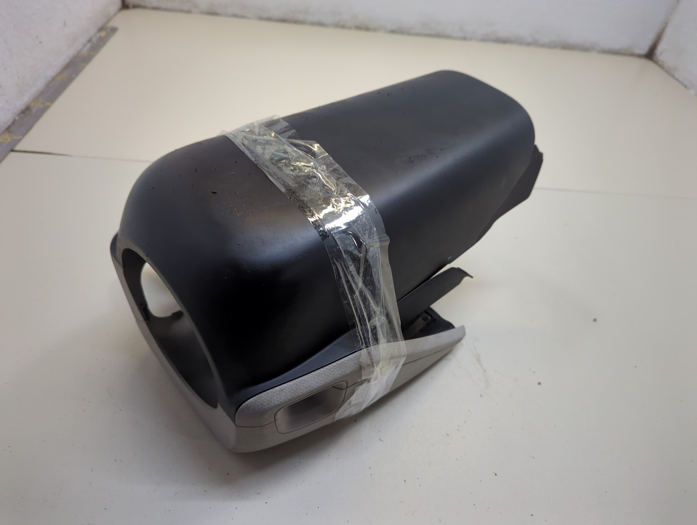 Кожух рулевой колонки