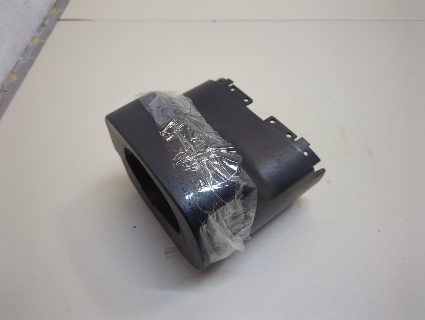 Кожух рулевой колонки