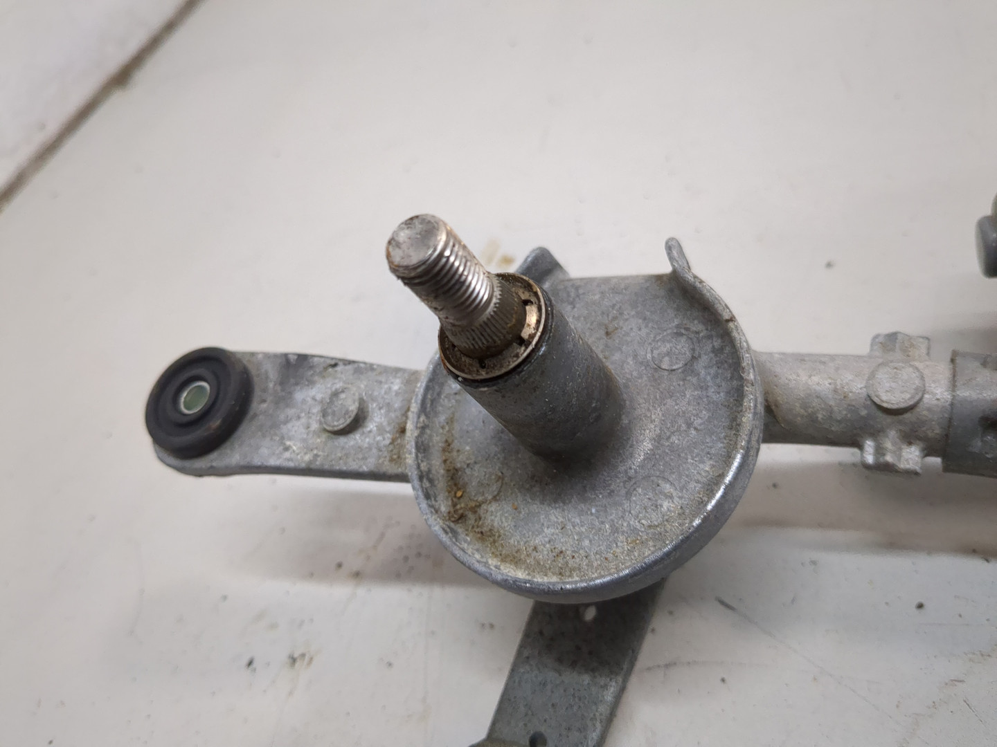 Трапеция стеклоочистителей