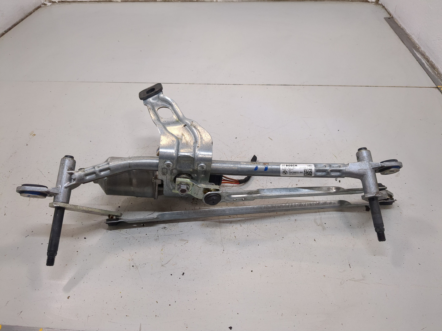 Трапеция стеклоочистителей