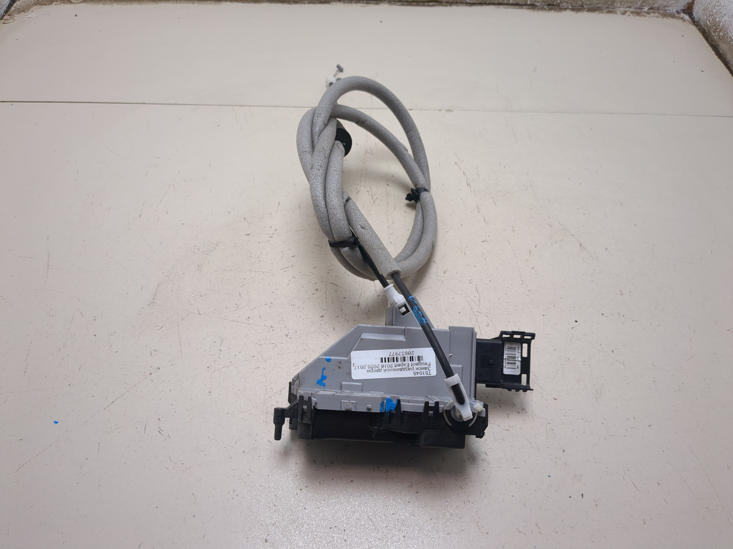 Замок двери сдвижной