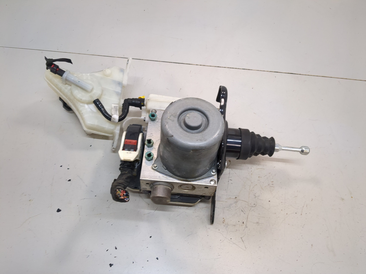 Блок ABS (насос)