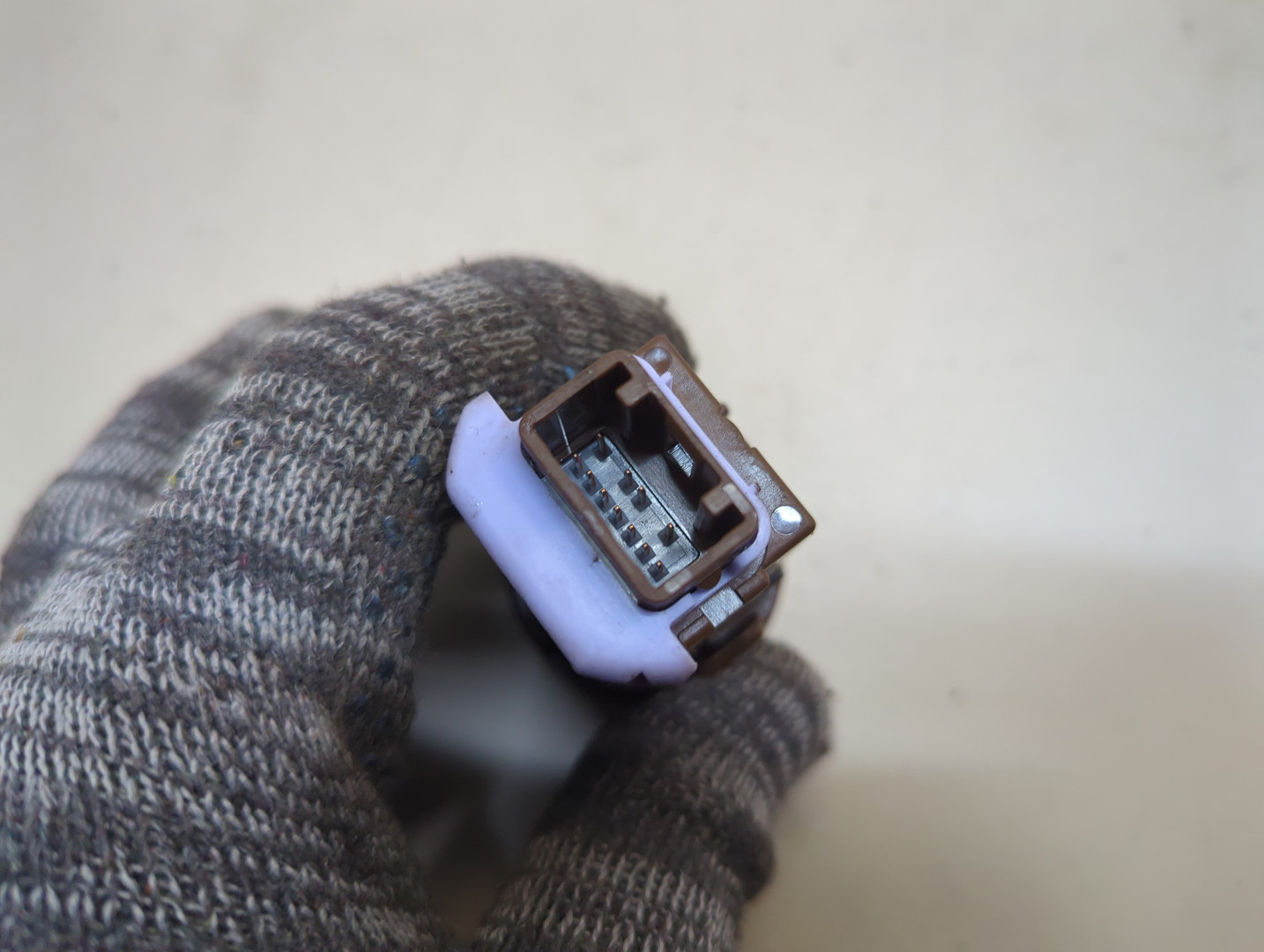 Кнопка запуска двигателя