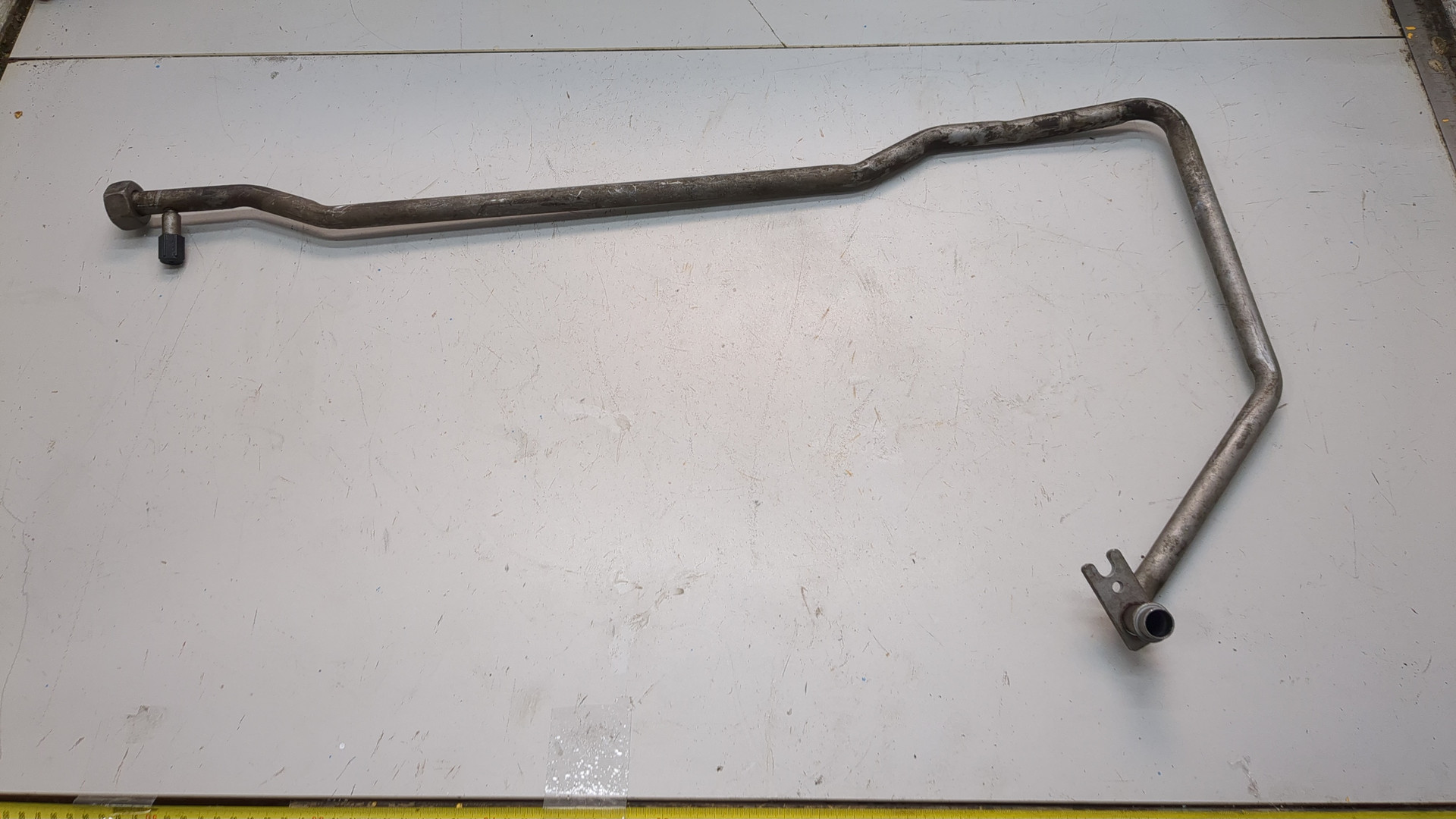 Трубка масляная