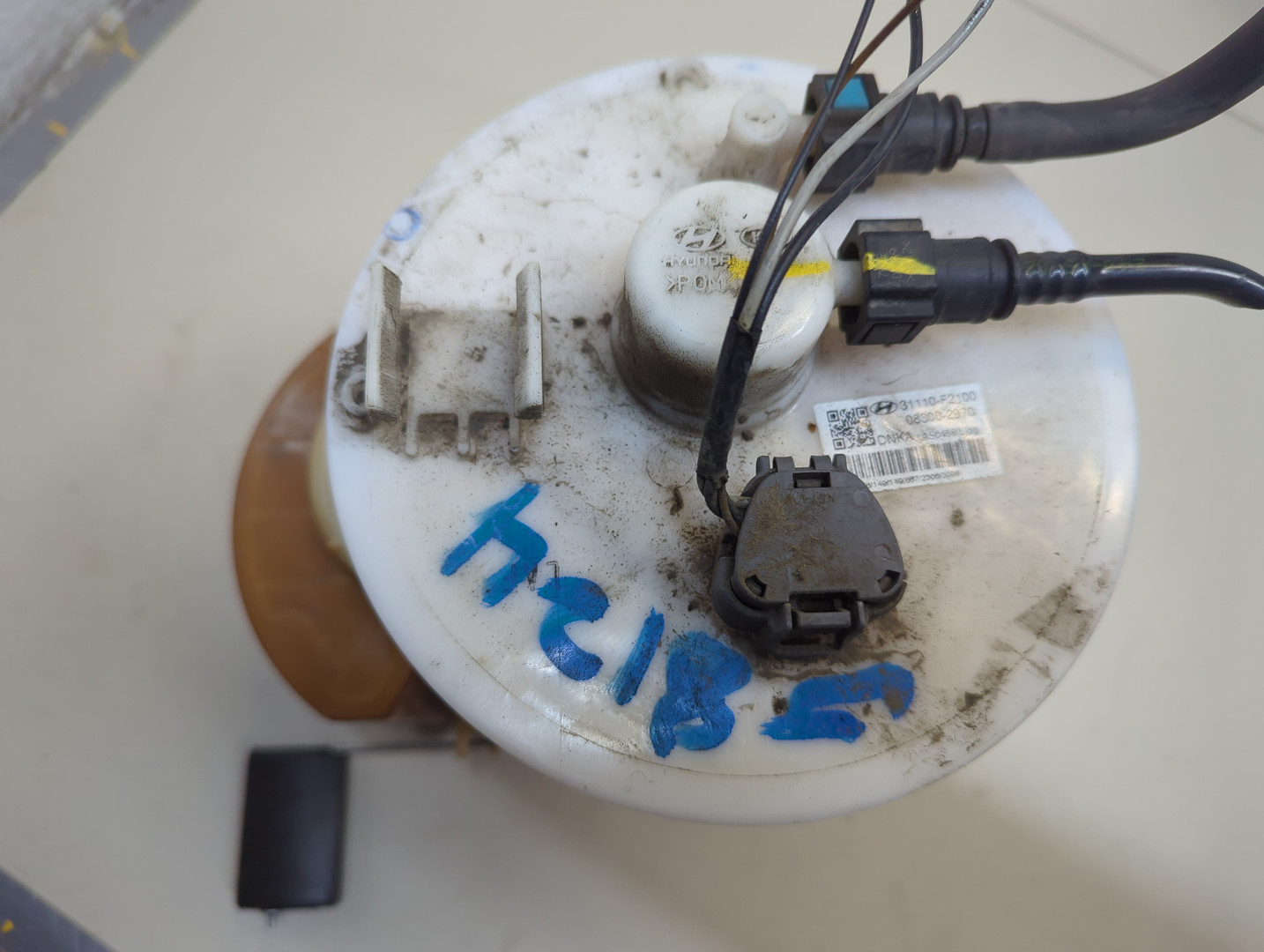 Насос топливный электрический