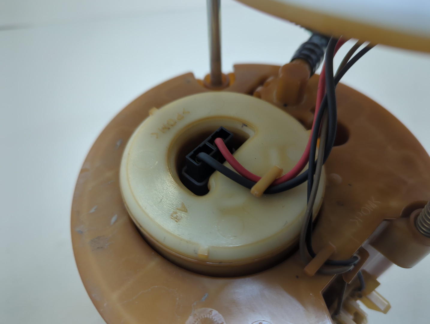 Насос топливный электрический