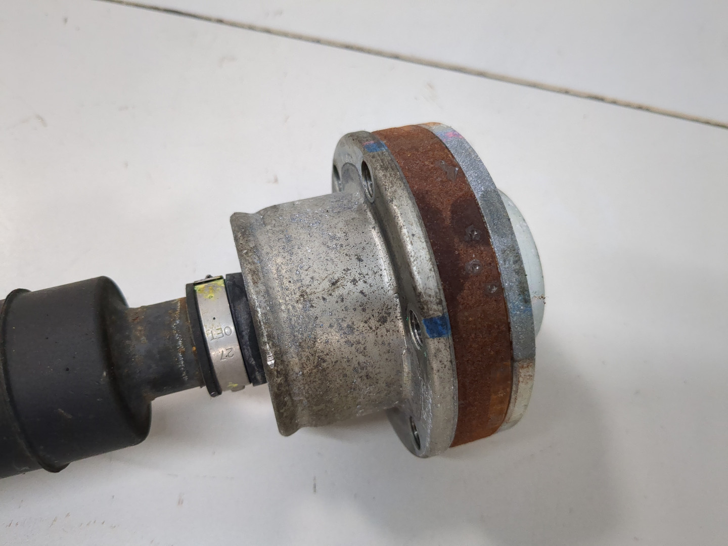 Вал карданный передний