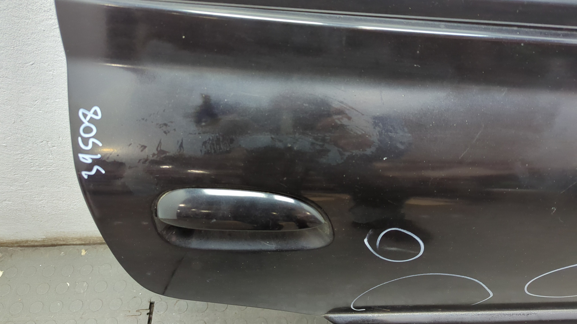 Дверь задняя левая