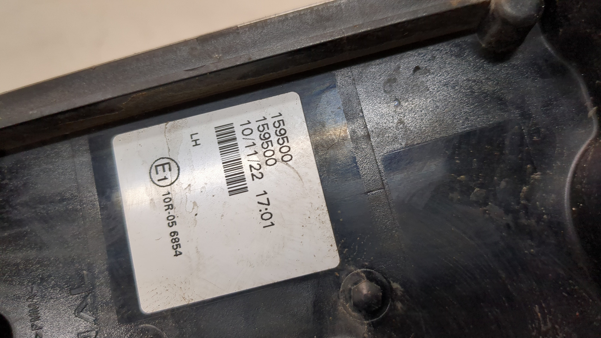 Фонарь задний левый