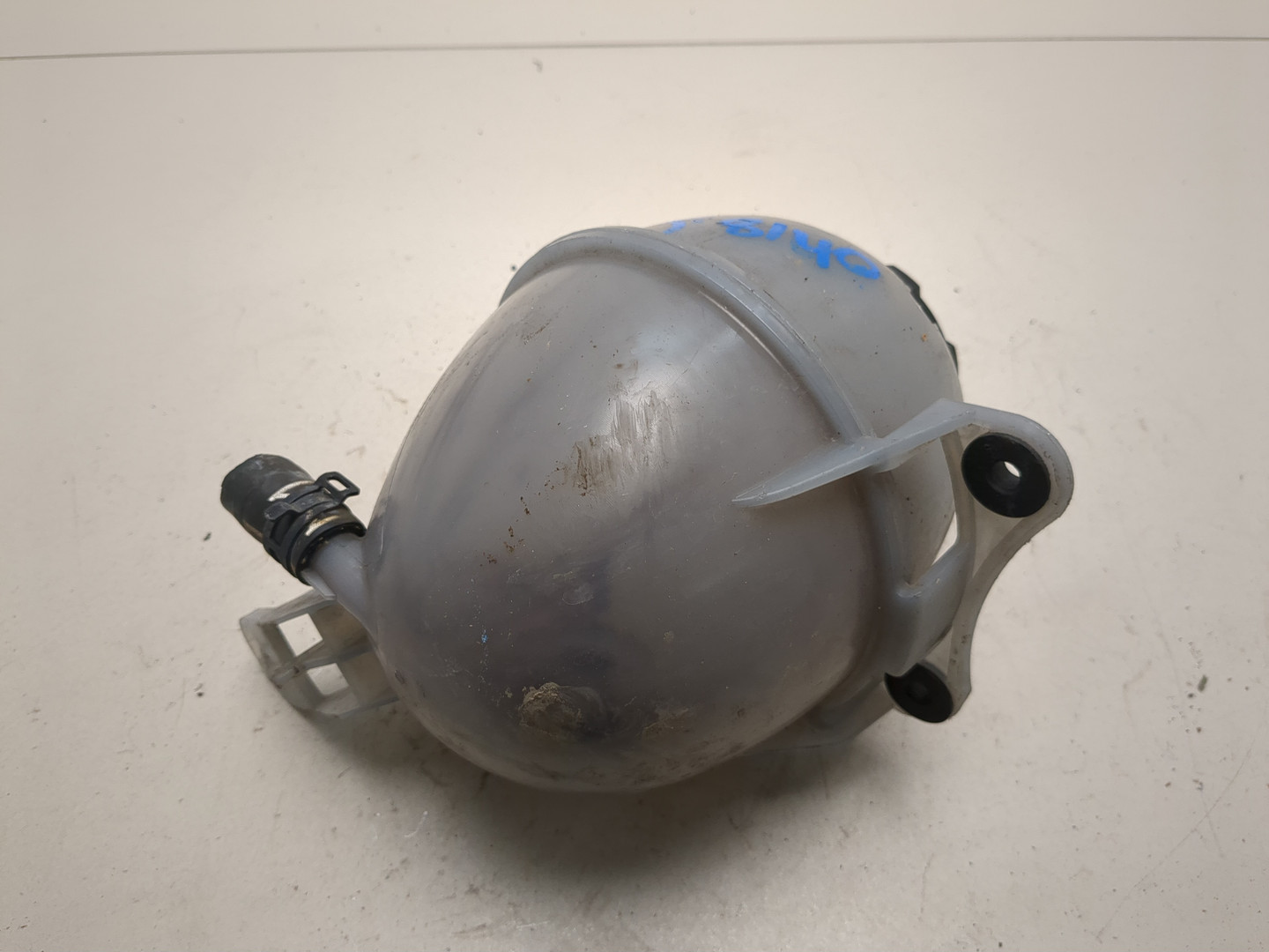 Бачок расширительный