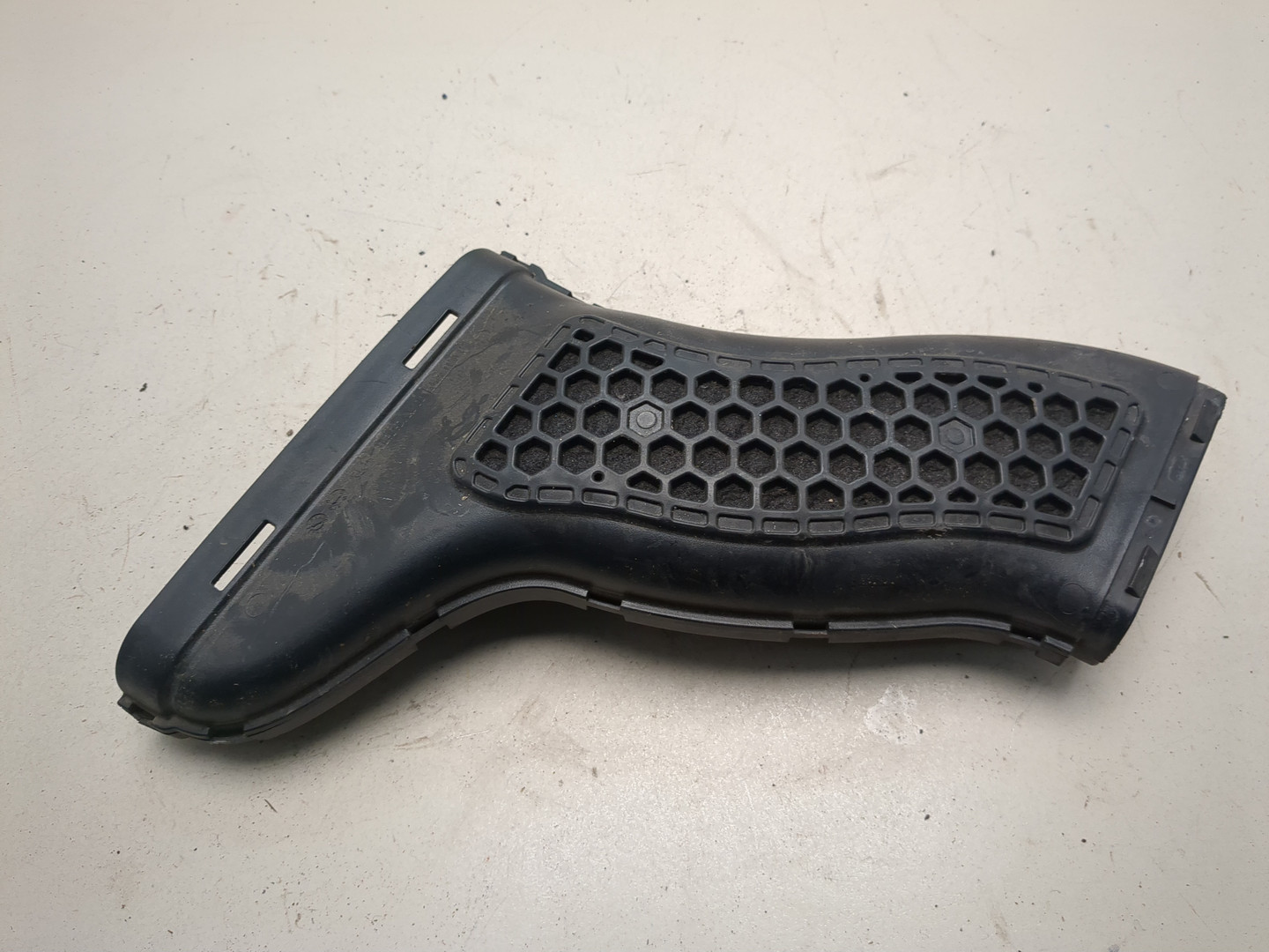 Воздухозаборник (внутри)