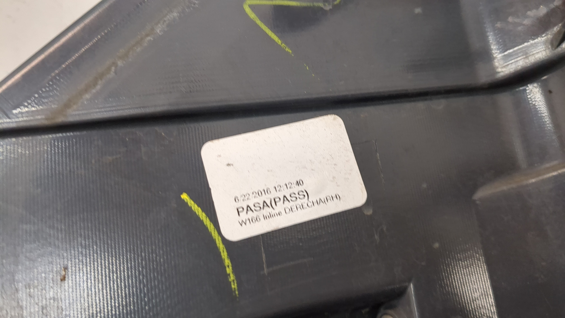 Фонарь задний правый