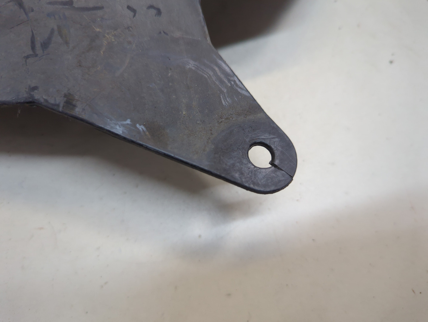 Кожух рулевой колонки