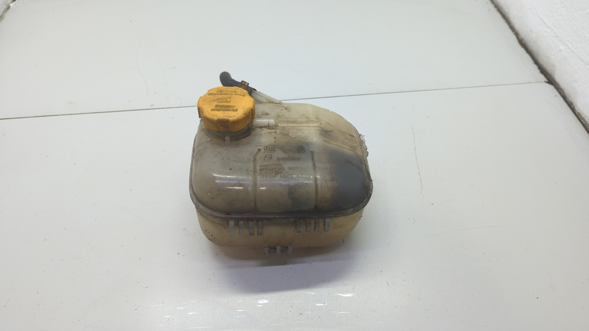 Бачок расширительный