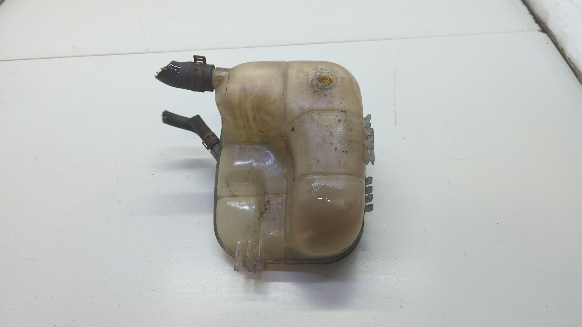 Бачок расширительный