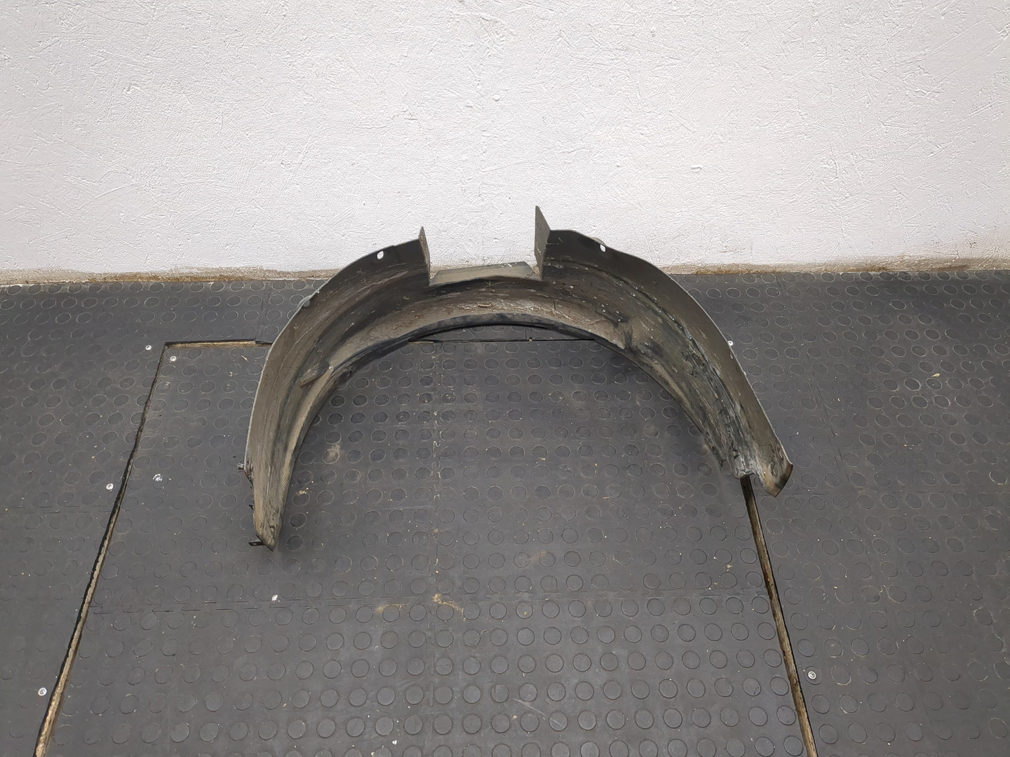 Локер передний правый