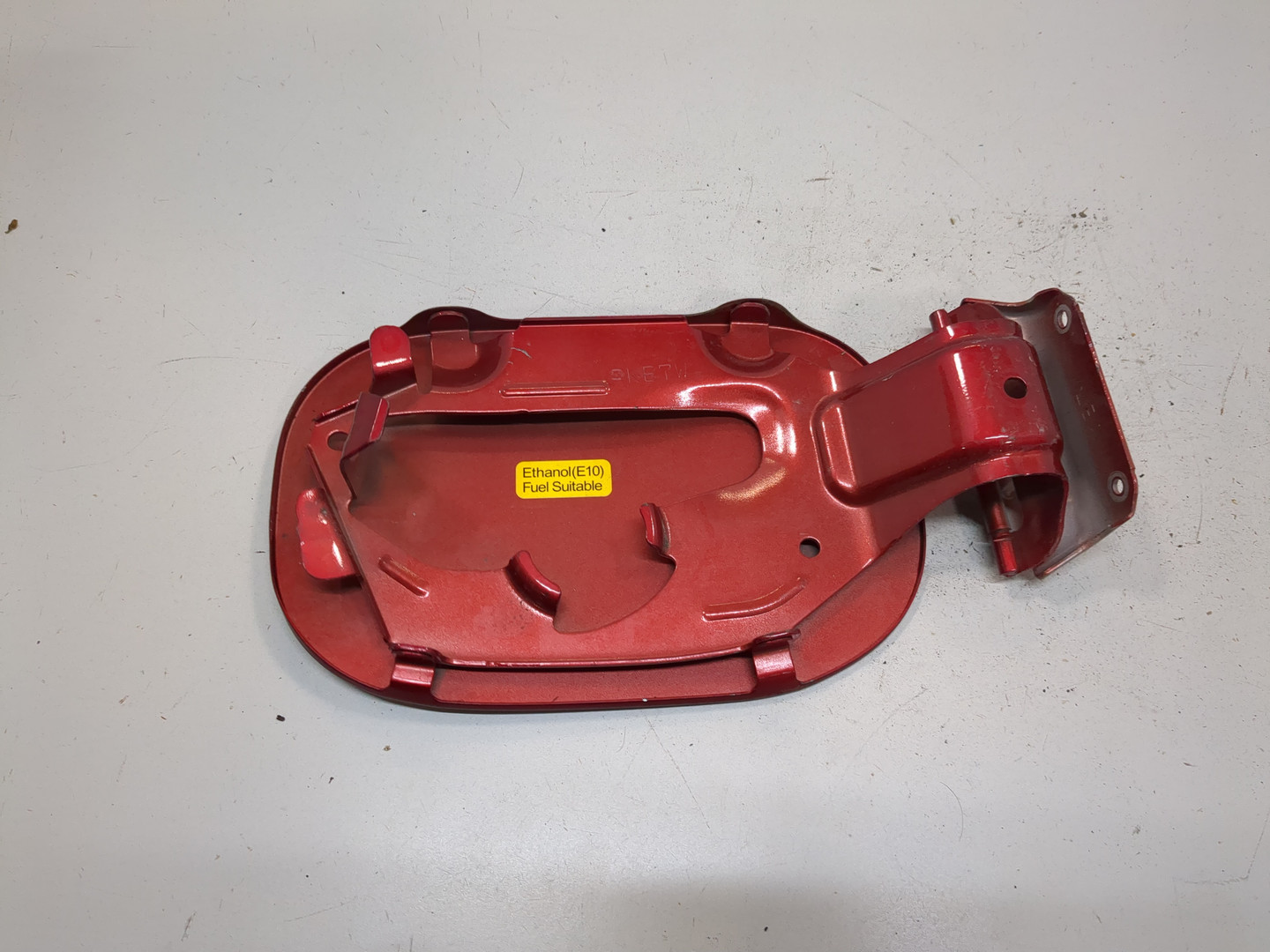 Лючок бензобака