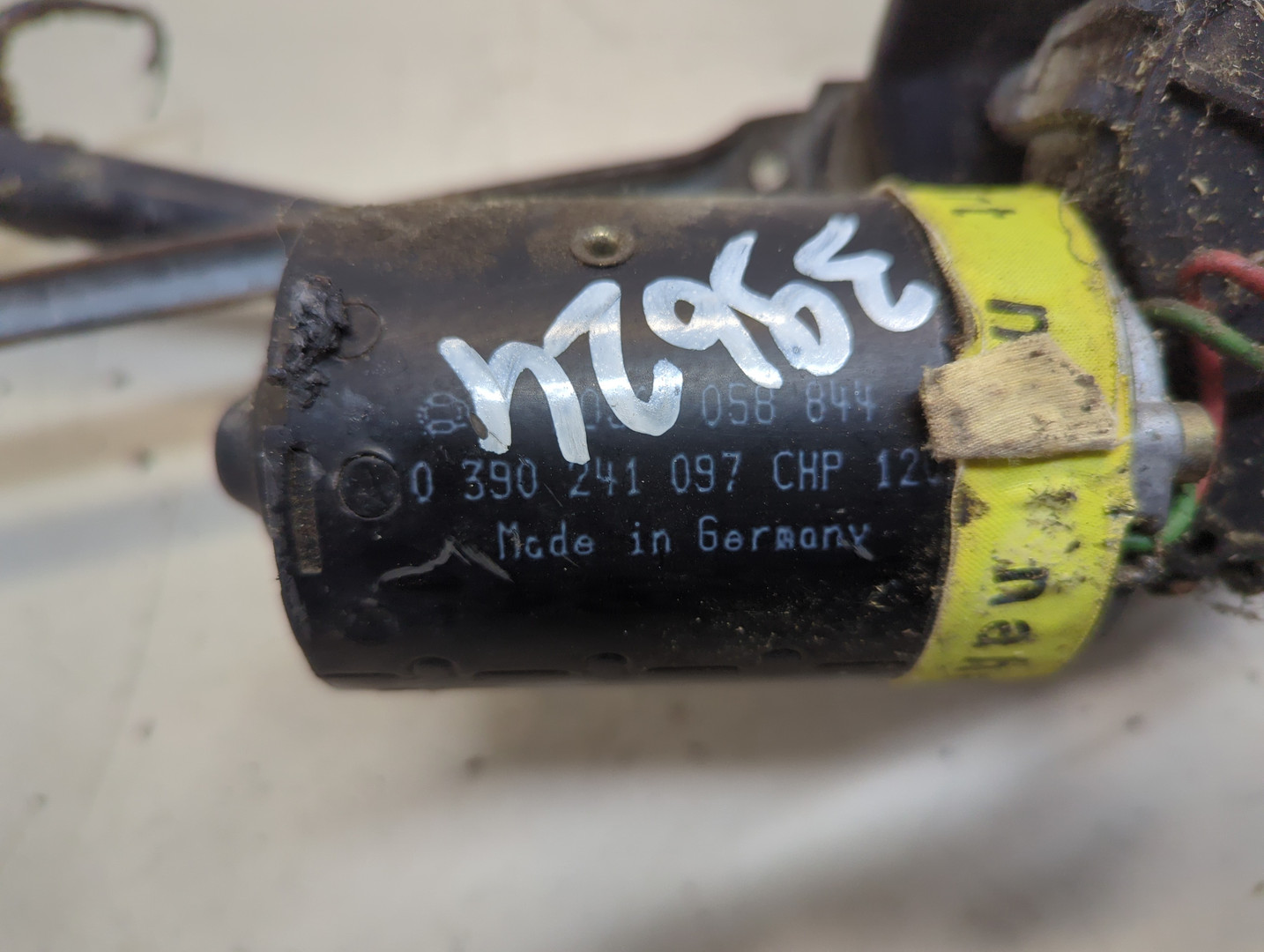 Трапеция стеклоочистителей