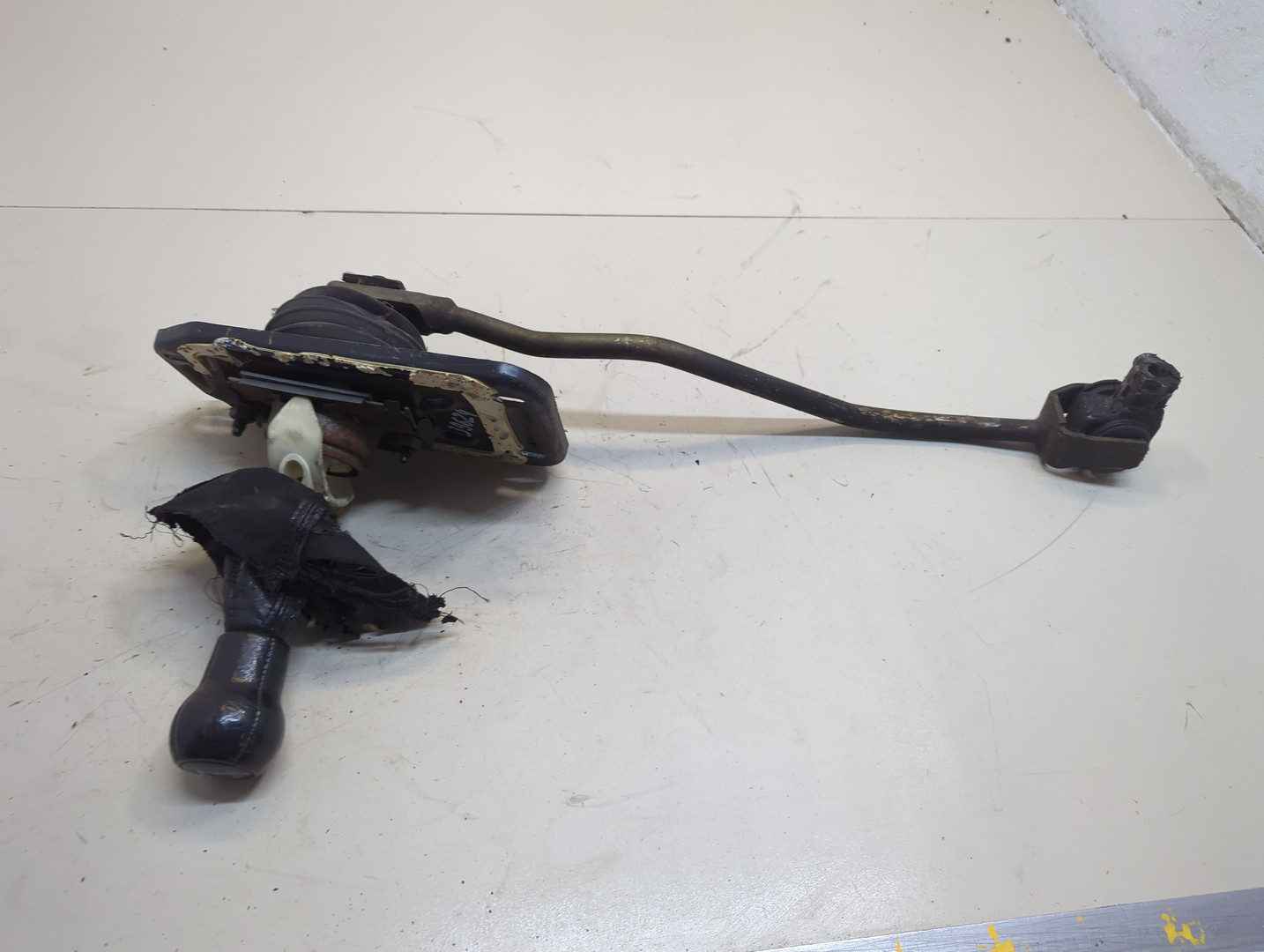 Кулиса МКПП / АКПП