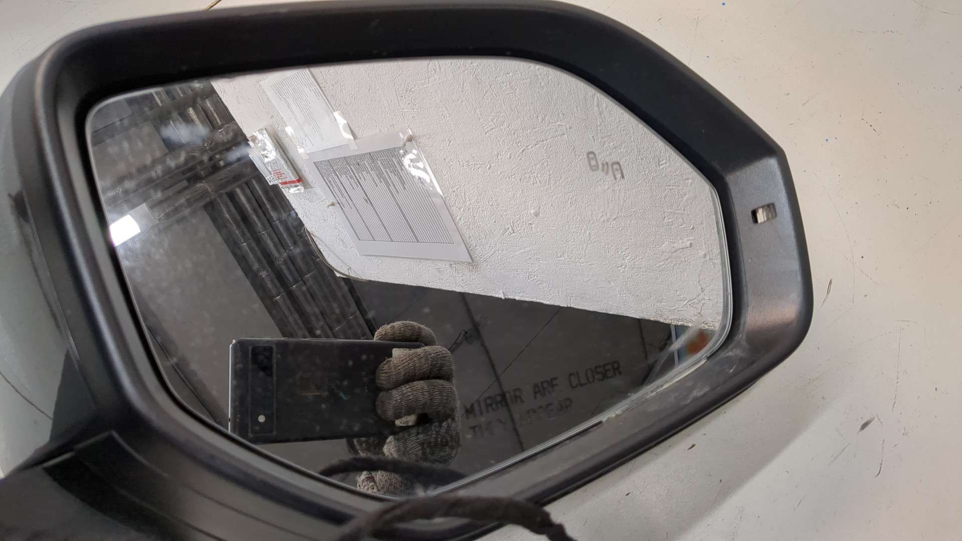 Зеркало правое электрическое