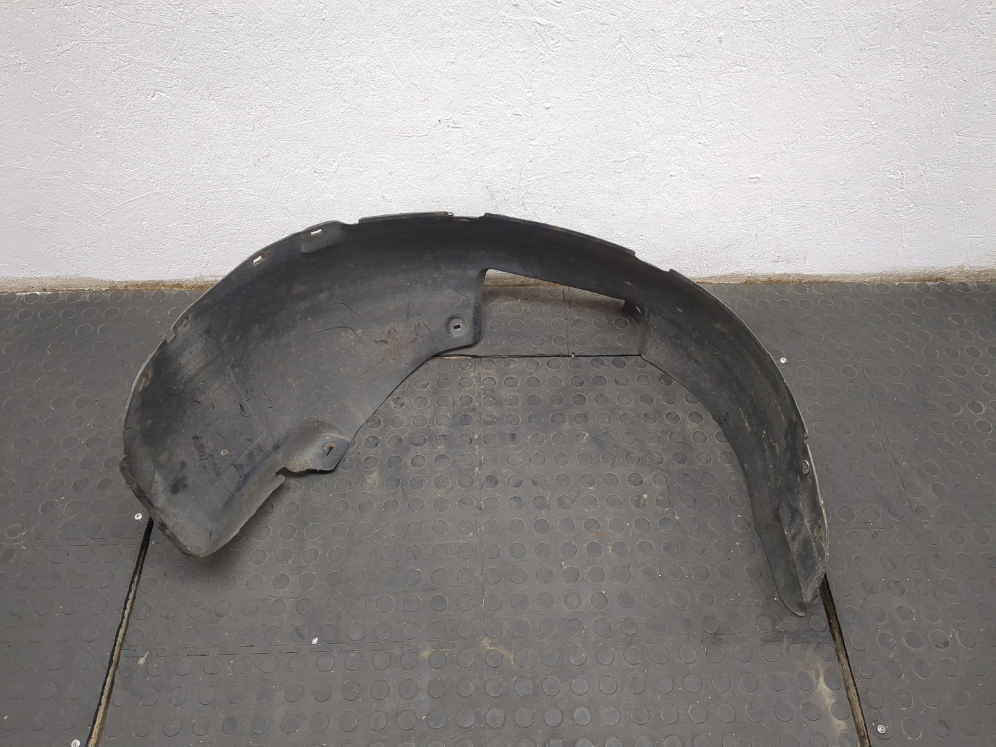 Локер передний левый