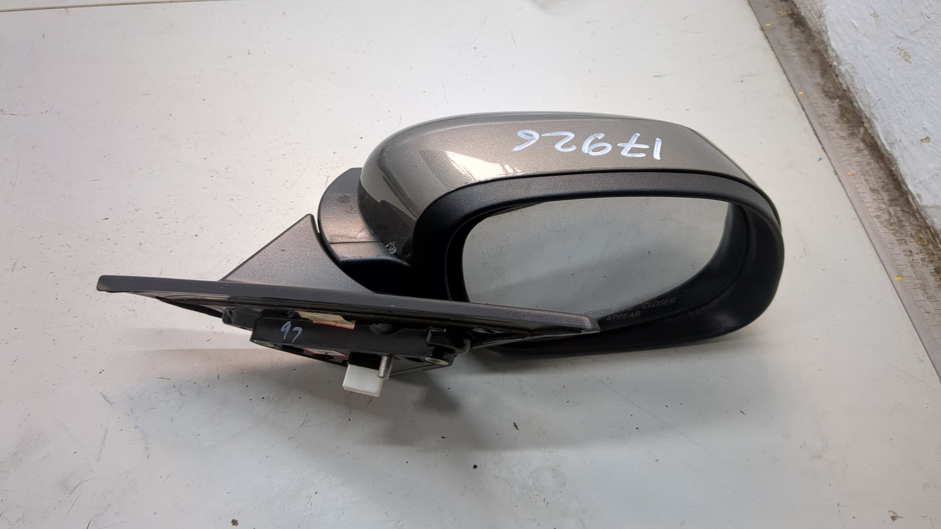 Зеркало правое электрическое