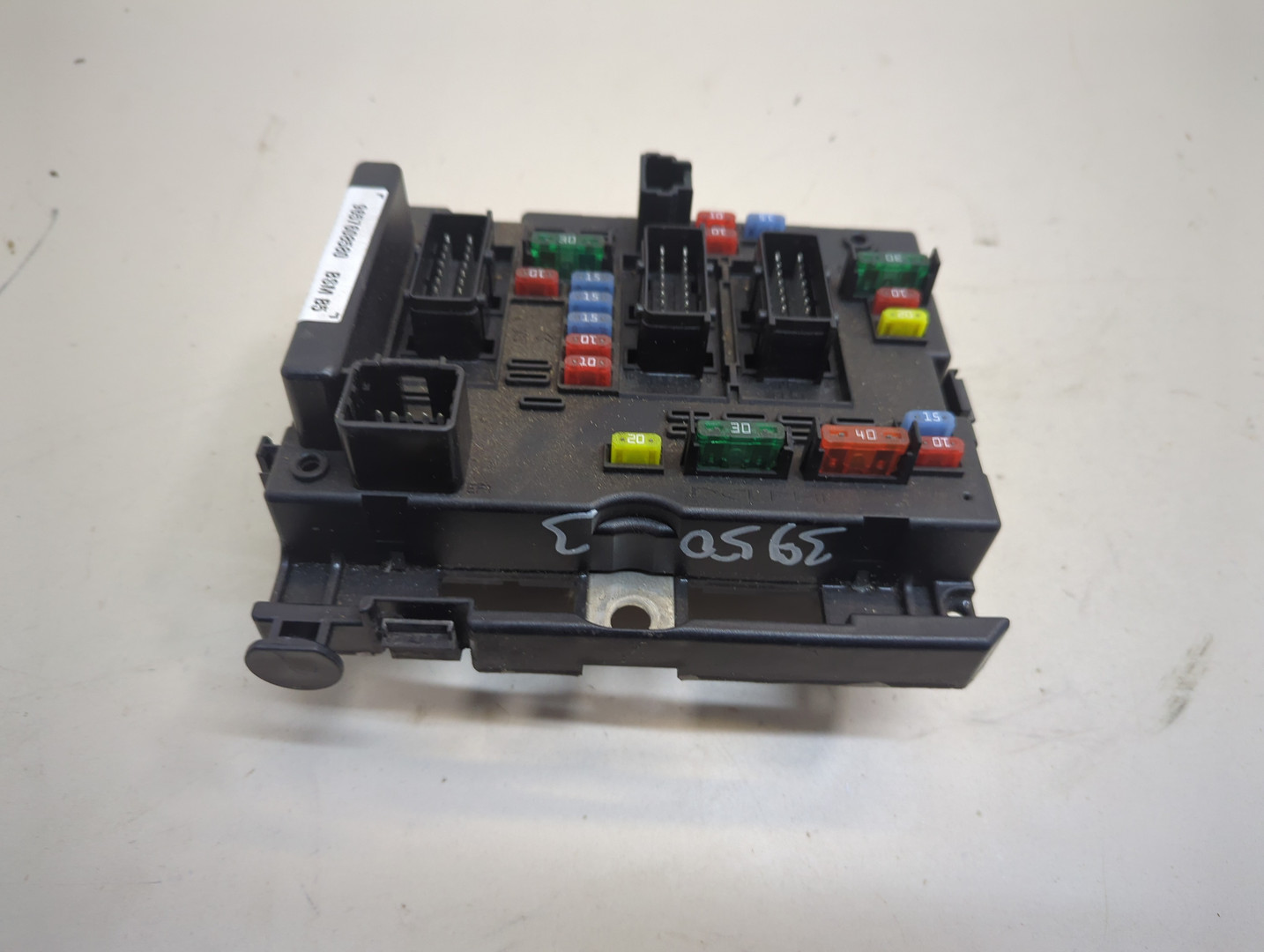 Блок предохранителей