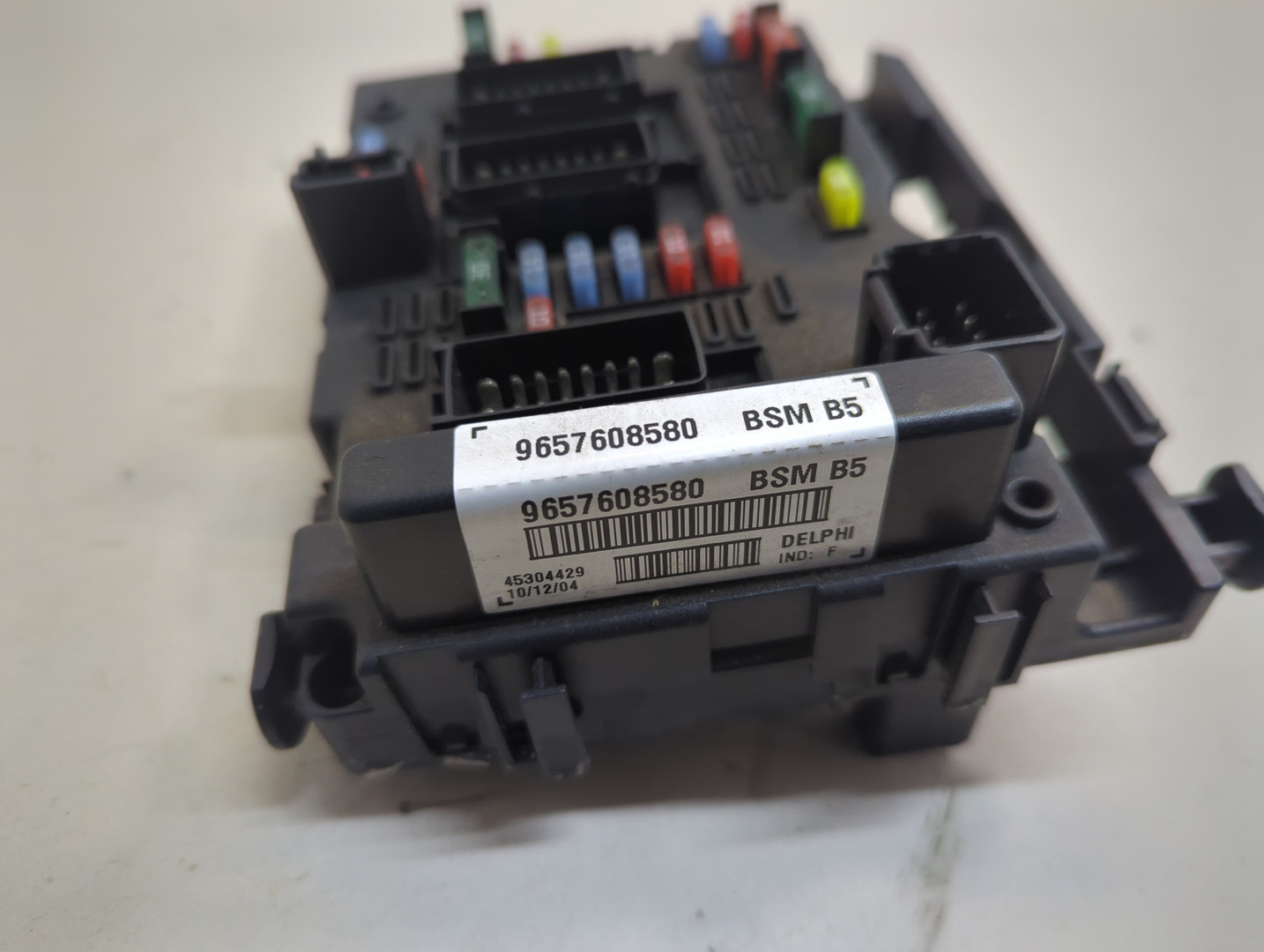 Блок предохранителей