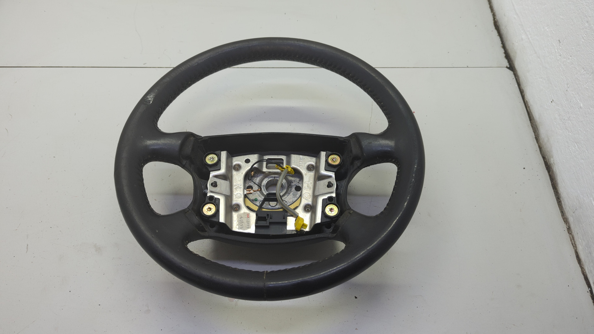 Рулевое колесо (руль)