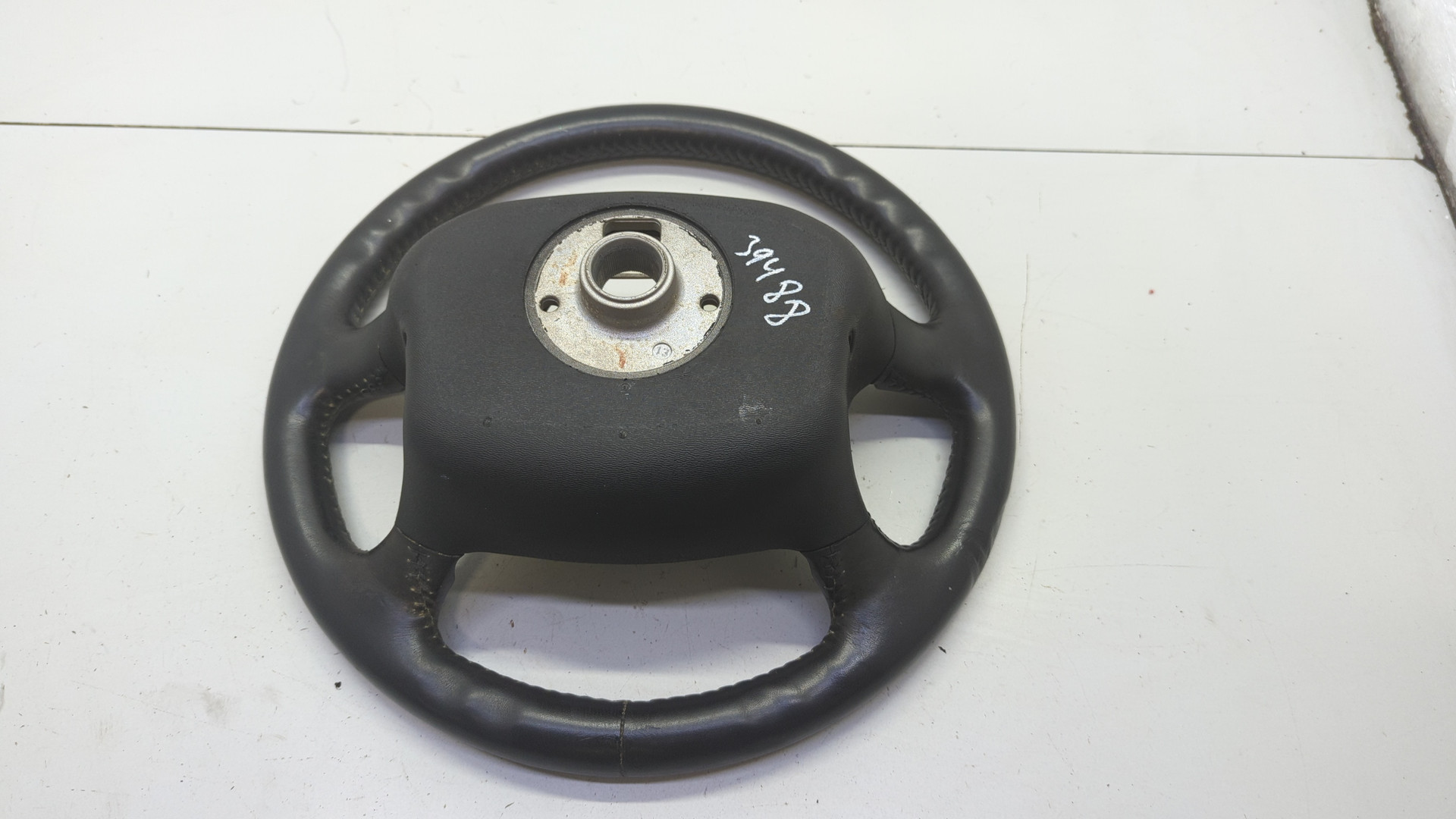 Рулевое колесо (руль)