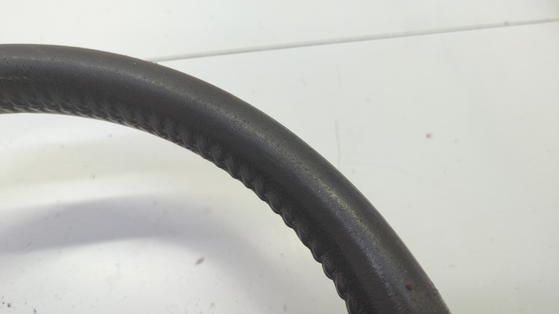 Рулевое колесо (руль)