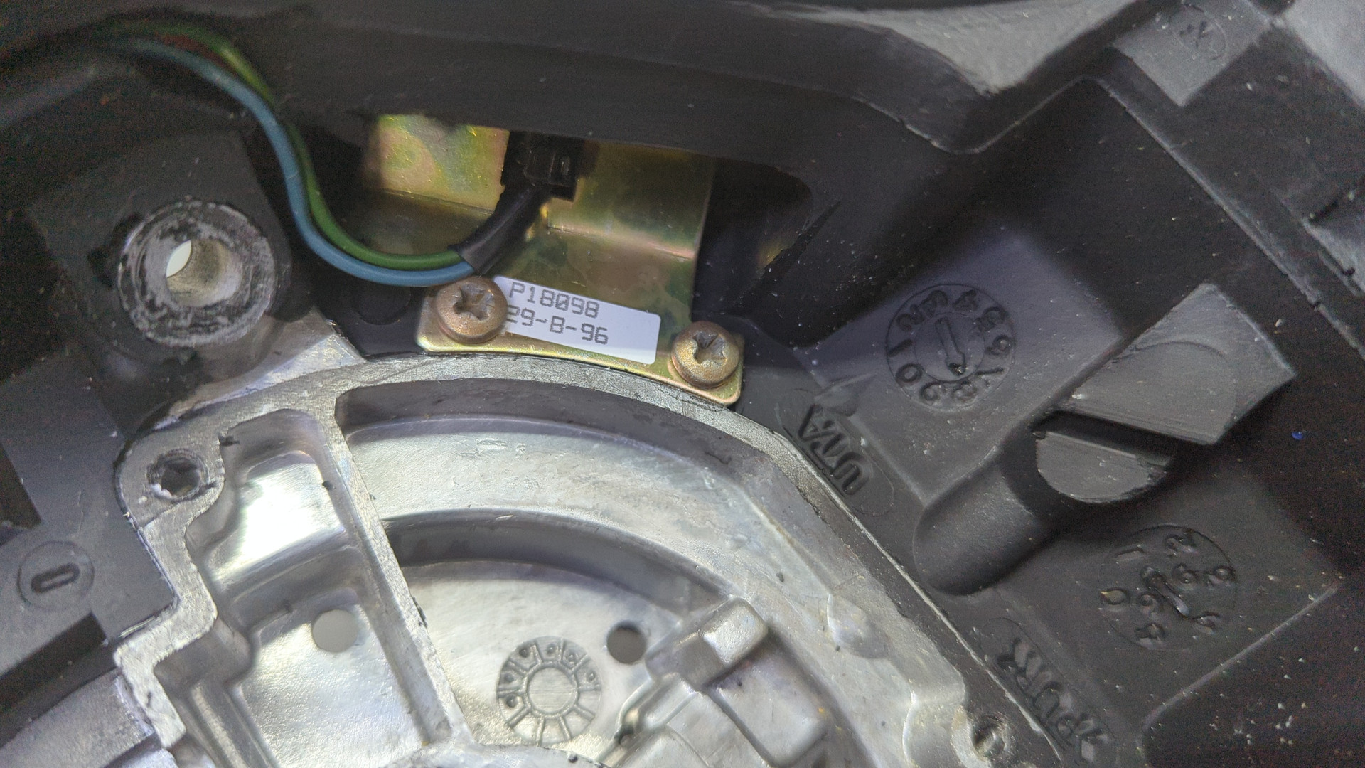 Рулевое колесо (руль)