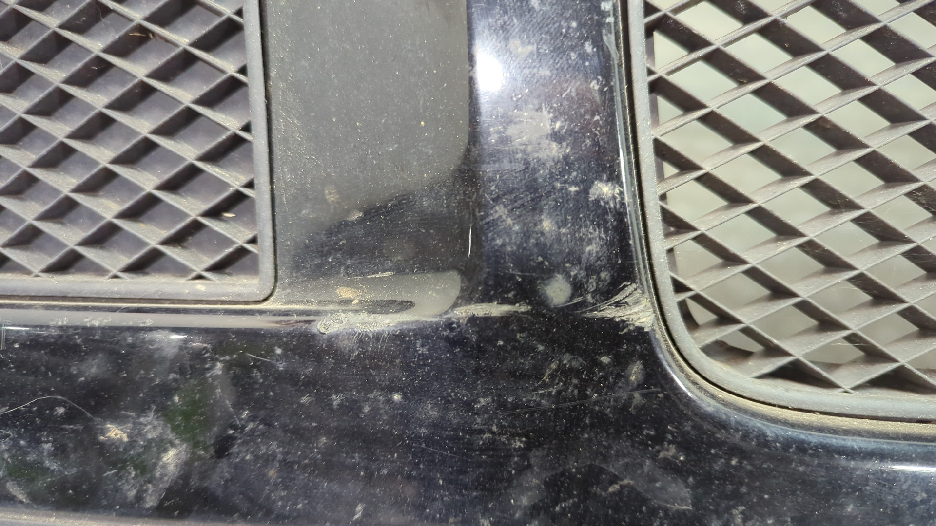 Бампер передний