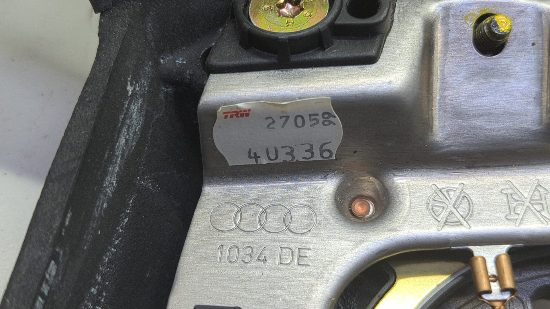 Рулевое колесо (руль)