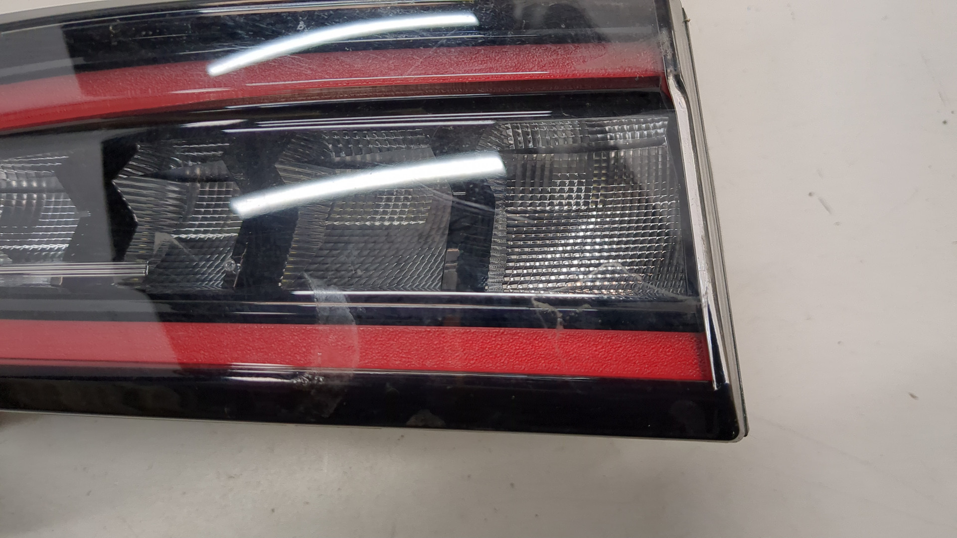 Фонарь задний правый