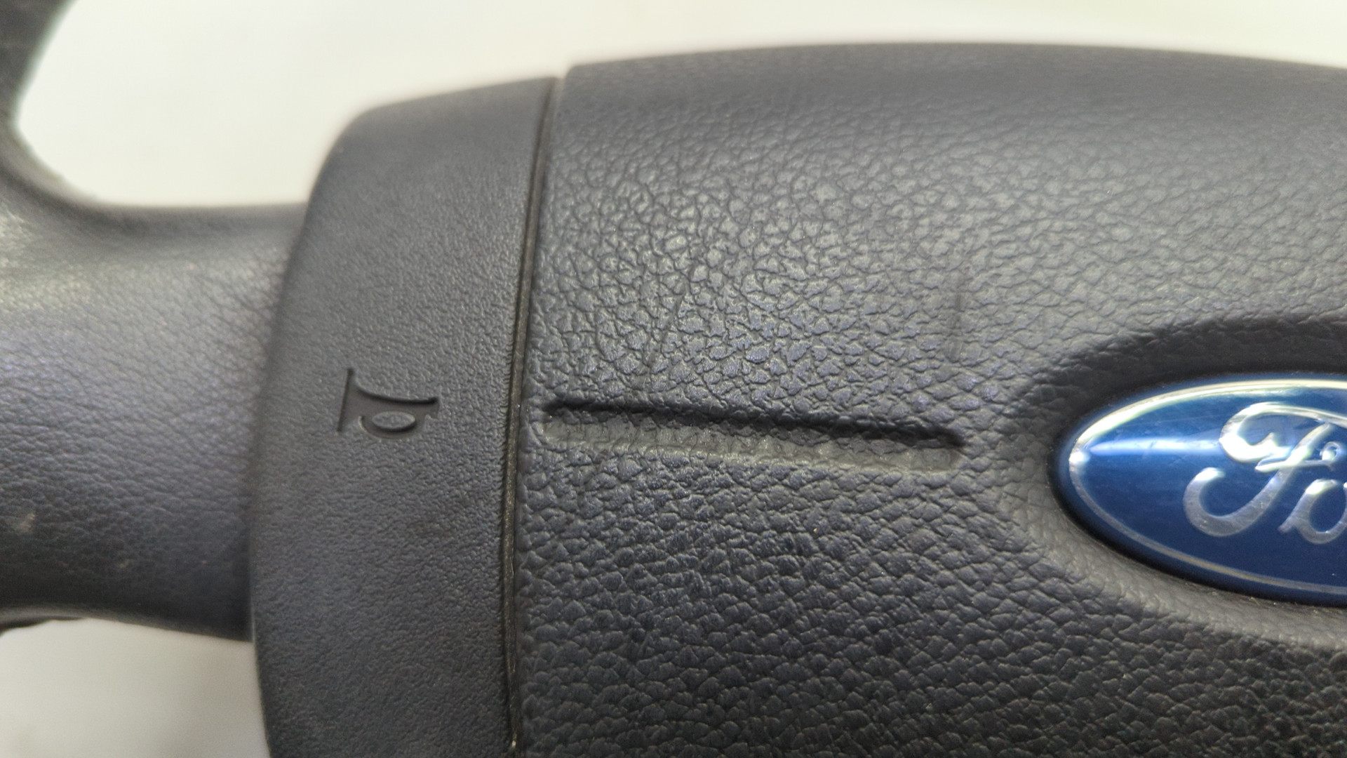 Рулевое колесо (руль)