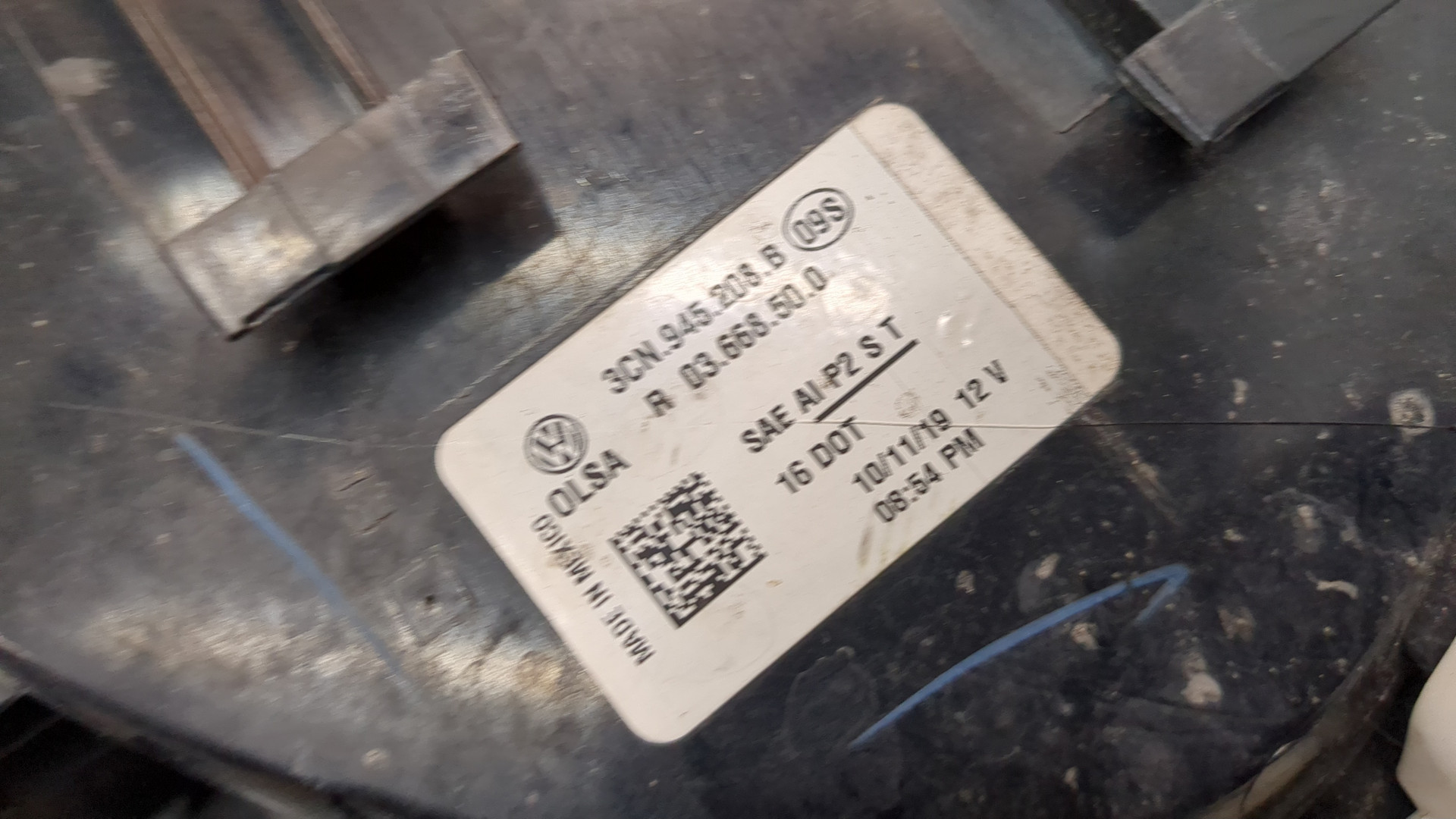 Фонарь задний правый