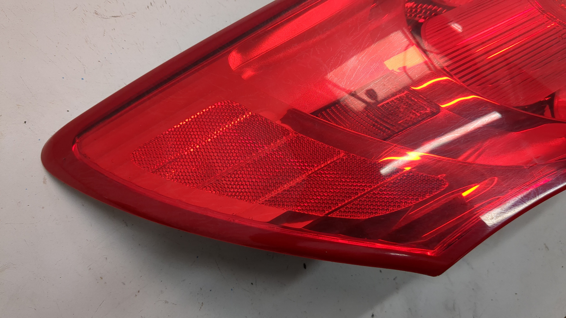 Фонарь задний левый