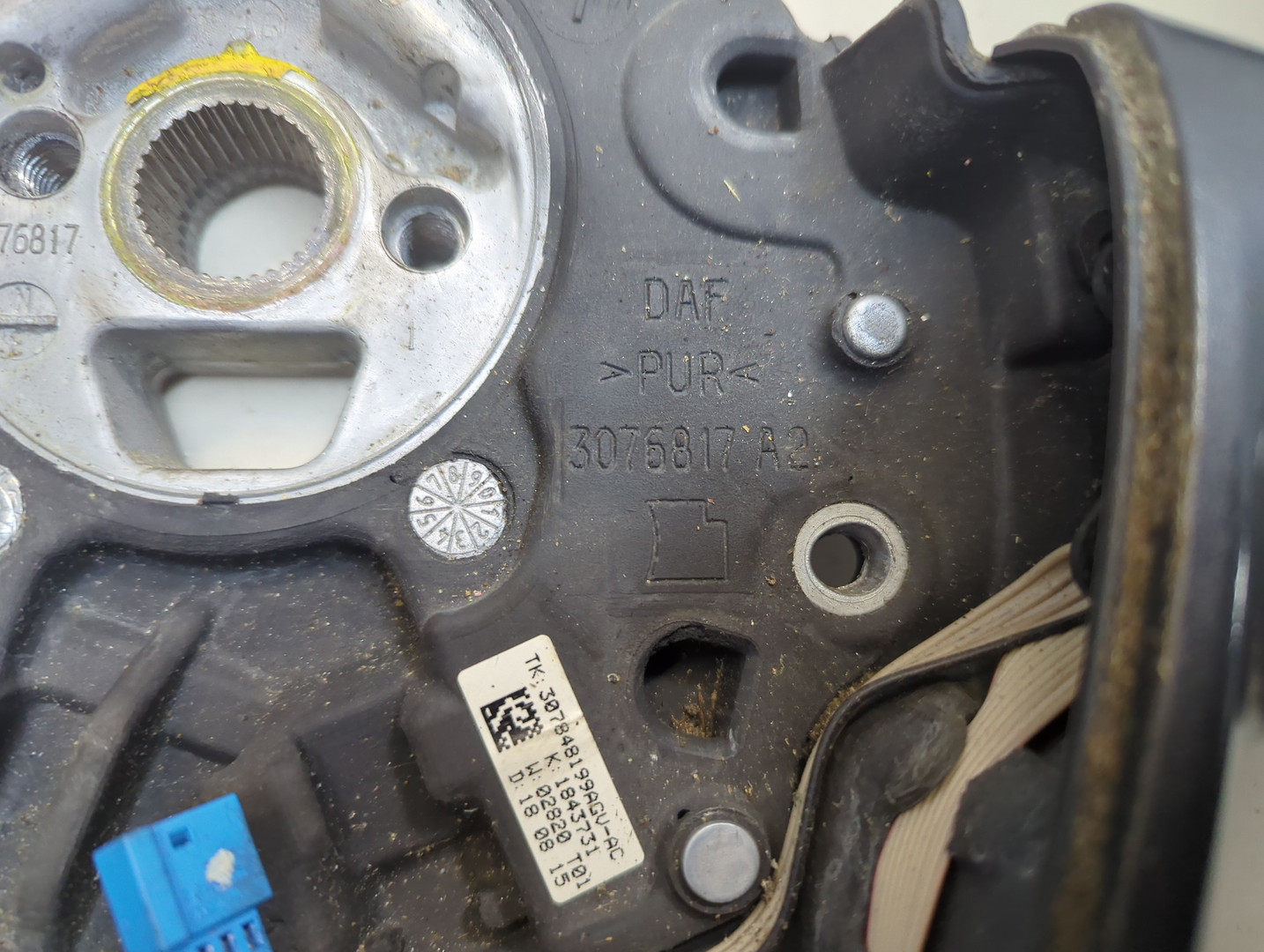 Рулевое колесо (руль)