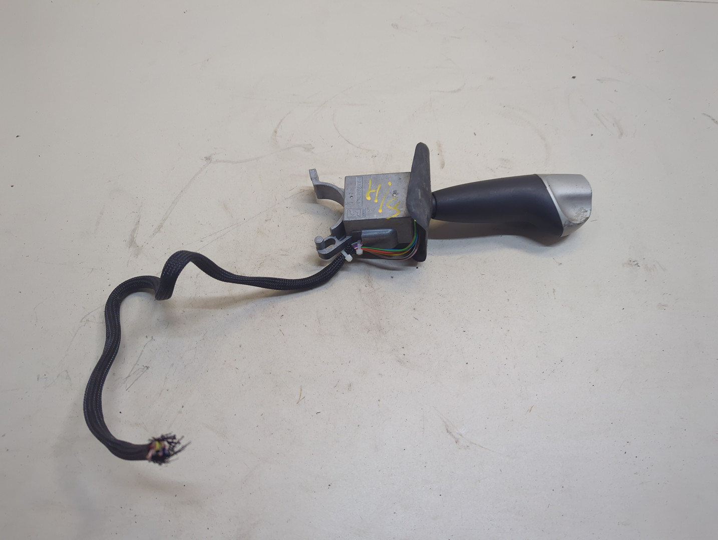 Переключатель подрулевой