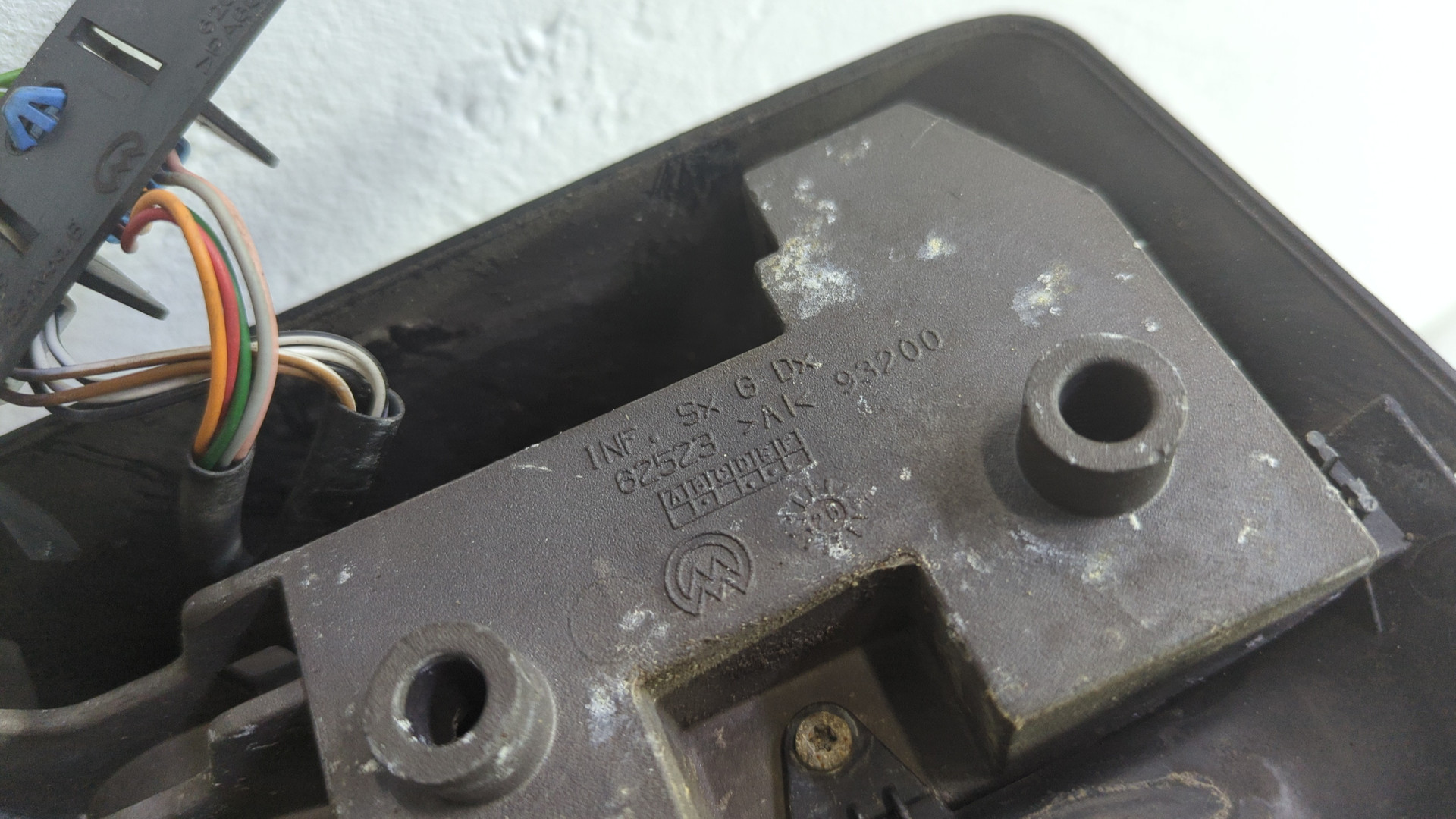 Зеркало левое электрическое